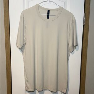 Men's Lululemon Beige Short Sleeve Tee